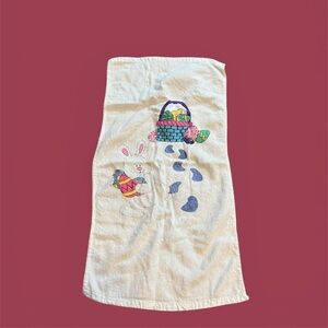 🐰Easter bunny theme hand towel, preowned.